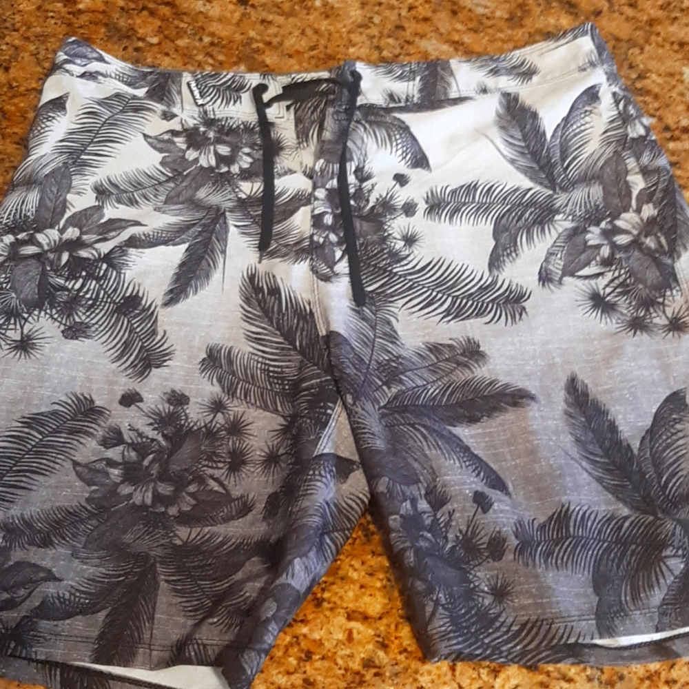 Hurley boardshorts